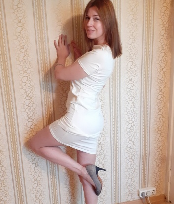 Я креативная и нежная, с большим опытом, который позволяет мне удовлетворить любые твои желания. В Москве я нахожусь и готова подарить тебе незабываемые моменты удовольствия. Я обеспечиваю полный спектр интимных услуг, которые помогут тебе расслабиться и насладиться нашей встречей. У меня есть отличные отзывы от моих клиентов, которые оставались в восторге от моей нежности и страсти. Посмотри мои фото и представь, какие наслаждения ждут нас вместе. Доверься мне, и я превратю твои фантазии в реальность! 💋🔥 Кристина